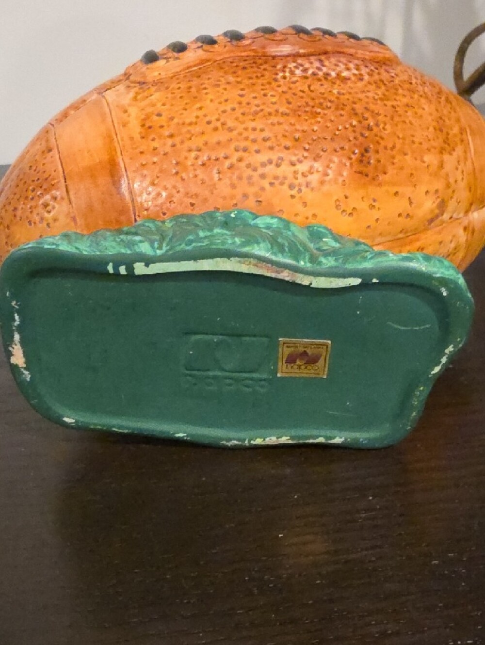 Vintage ceramic football planter - Picture 7 of 11